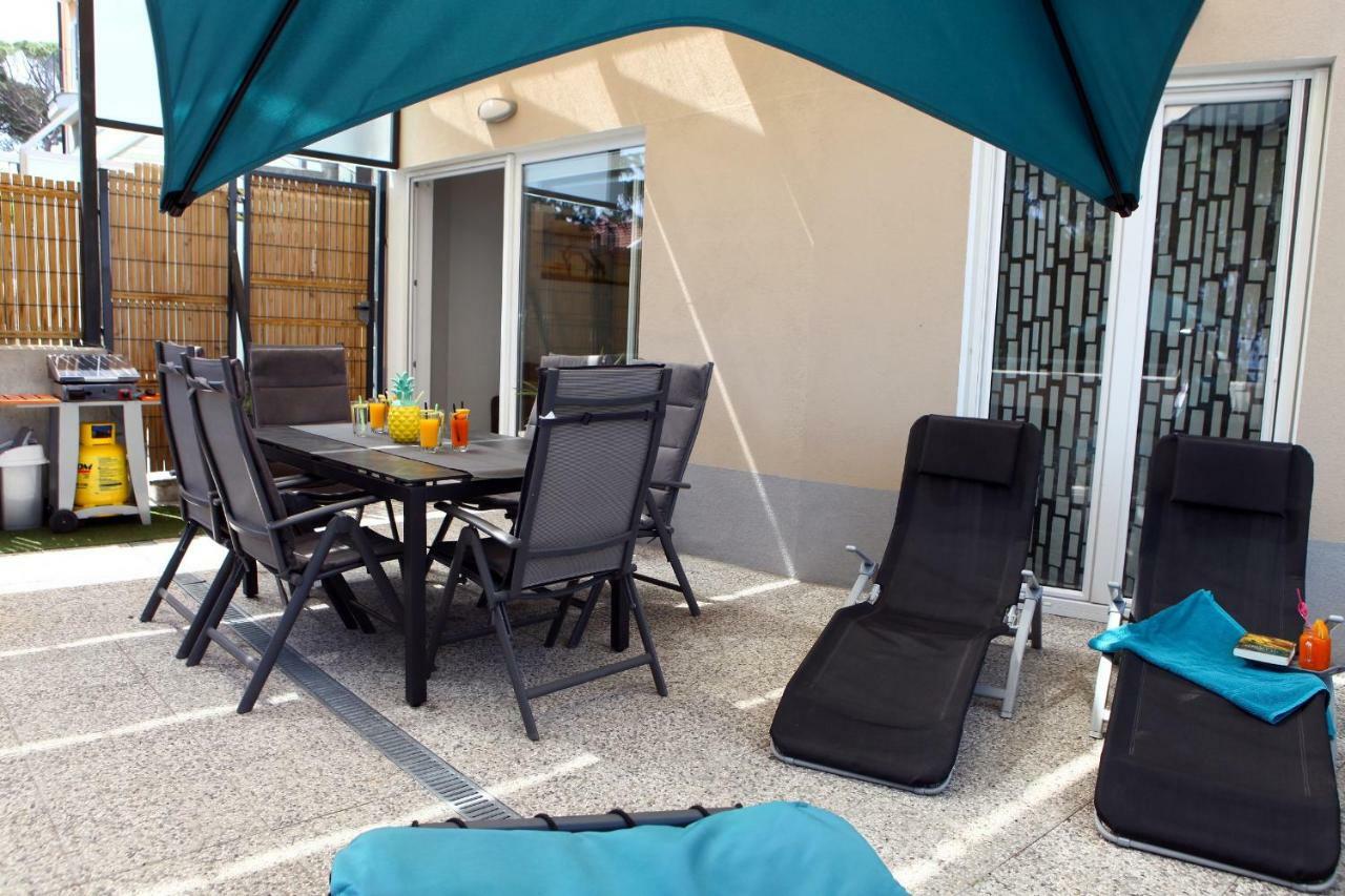Trendy Apartment Izola Js Luaran gambar