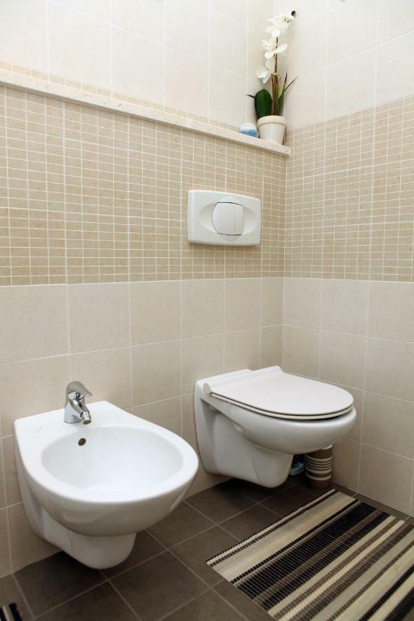 Trendy Apartment Izola Js Luaran gambar