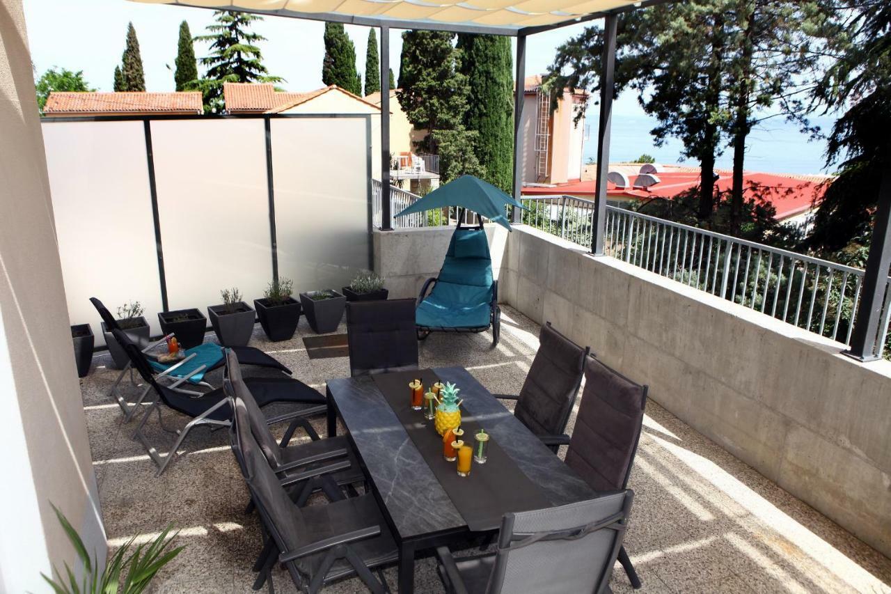 Trendy Apartment Izola Js Luaran gambar