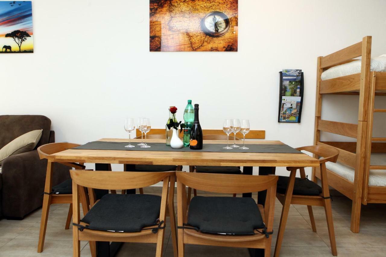 Trendy Apartment Izola Js Luaran gambar