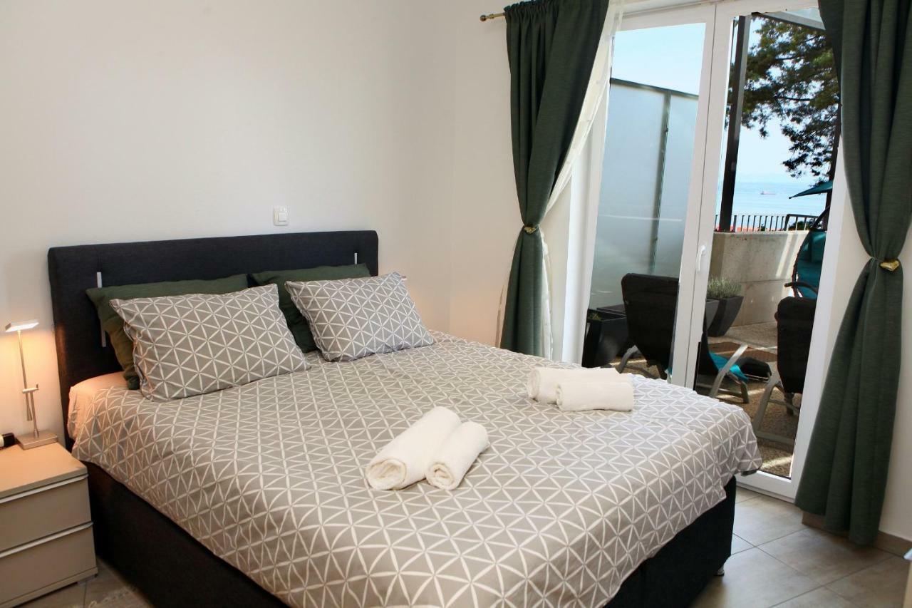 Trendy Apartment Izola Js Luaran gambar